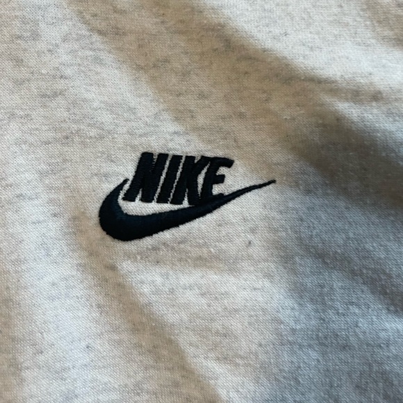 Nike Sweatshirt Size M - Picture 2 of 3
